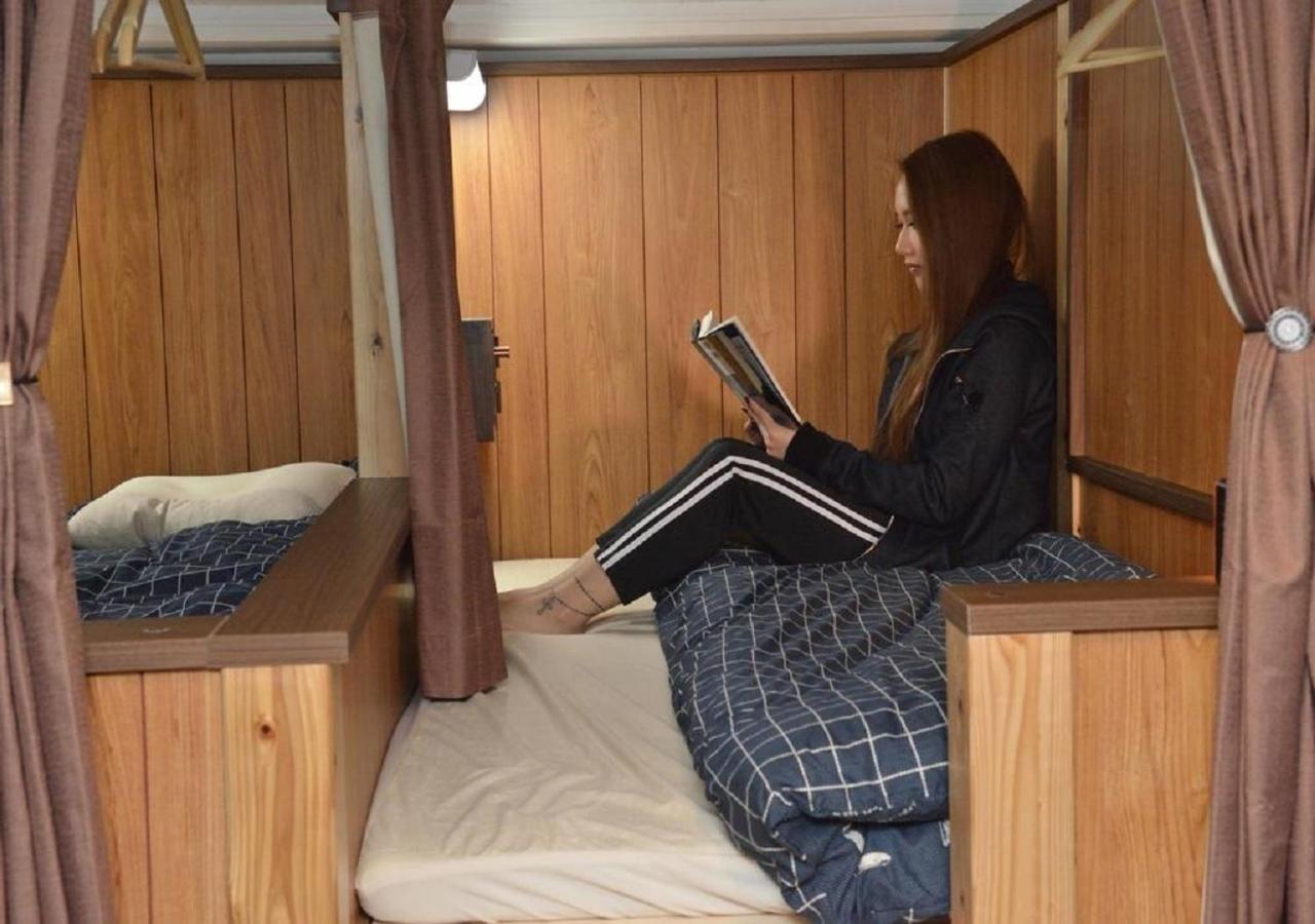 Jam Hostel Hakata Station Front Women'S Dormitory - Vacation Stay 31840 Фукуока Екстериор снимка